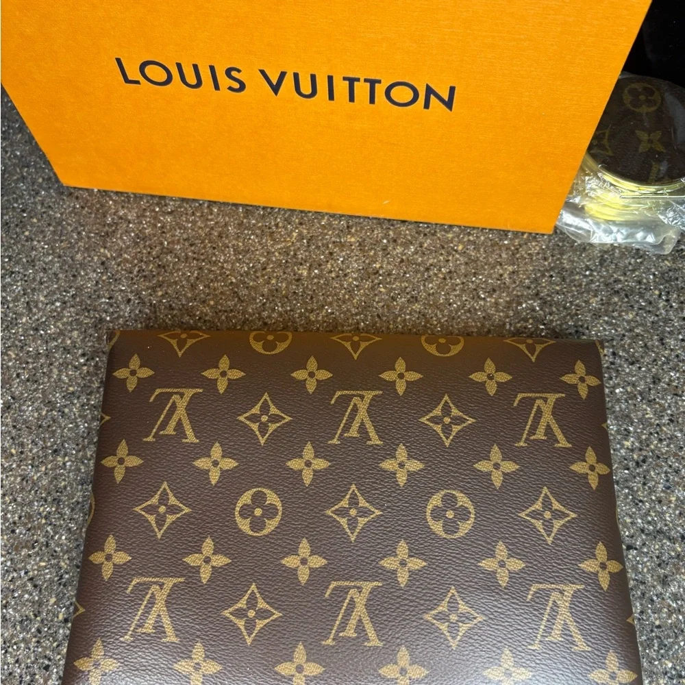 Louis Vuitton Monogram Envelope Clutch Set